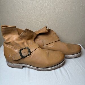 Frye Veronica Women's Tan Leather Bootie Size 6 M US NWOB